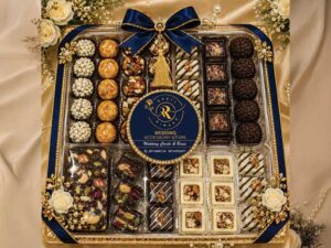 dry-fruits-laddos-chocolate-gift-hamper Dry fruits-laddos-chocolate-gift-hamper